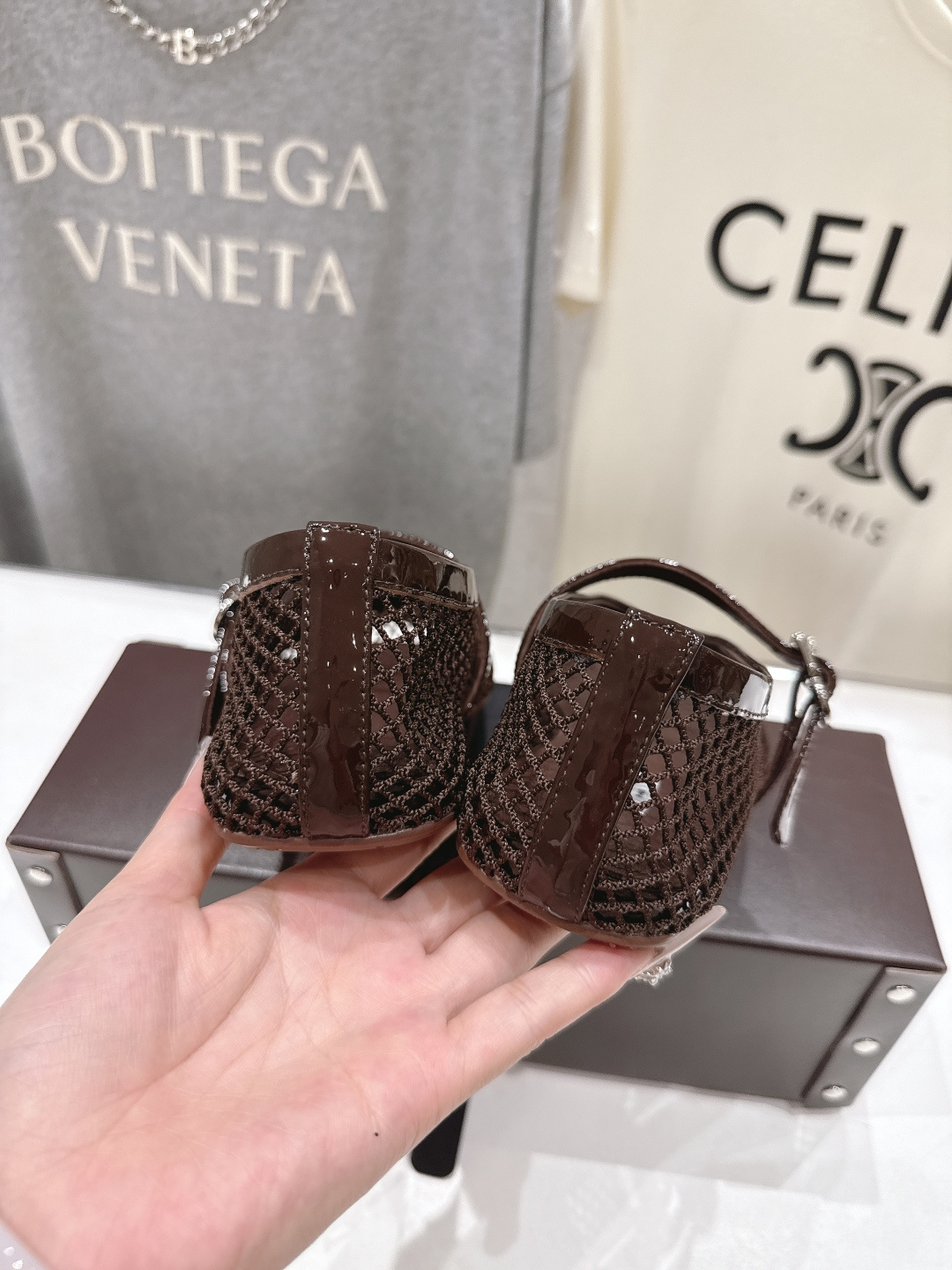 高版本出厂 单鞋 独家新品 Alaia 阿莱亚26ss/新款网面平底鞋芭蕾舞鞋 最近超火的一款网钻平底鞋