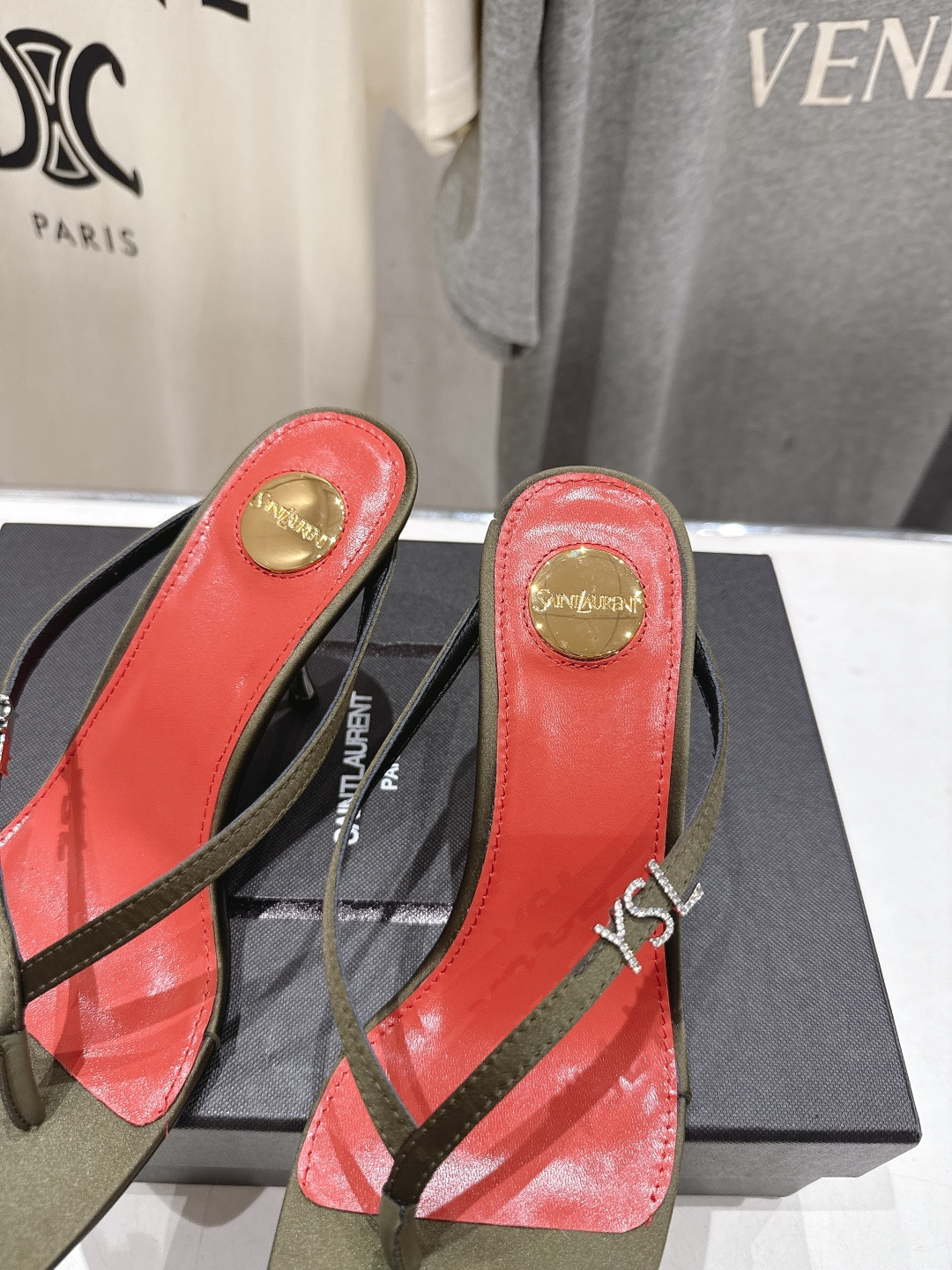 高版本出厂 SAINT LAURENT～F030 圣罗兰ysl 26ss夏季全新走秀款夹脚高跟拖鞋人字拖