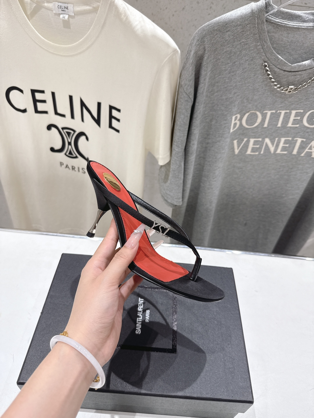 高版本出厂 SAINT LAURENT～F030 圣罗兰ysl 26ss夏季全新走秀款夹脚高跟拖鞋人字拖