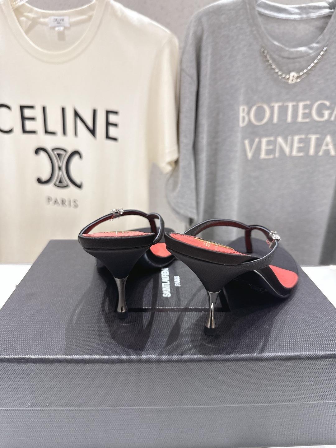 高版本出厂 SAINT LAURENT～F030 圣罗兰ysl 26ss夏季全新走秀款夹脚高跟拖鞋人字拖