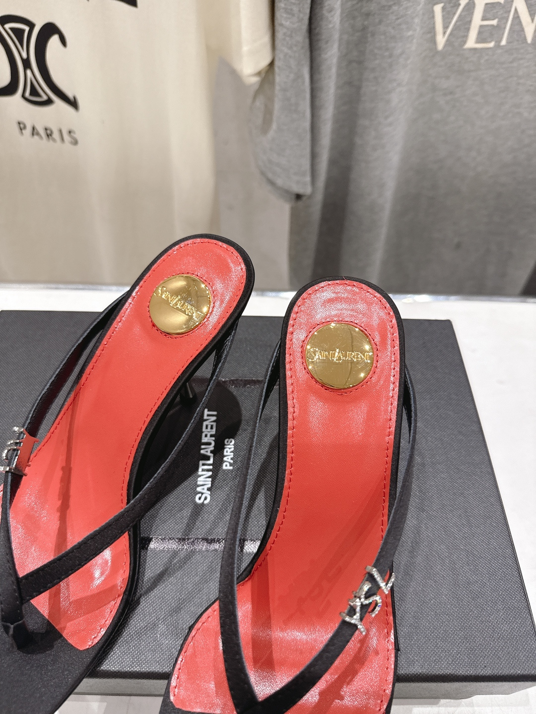 高版本出厂 SAINT LAURENT～F030 圣罗兰ysl 26ss夏季全新走秀款夹脚高跟拖鞋人字拖