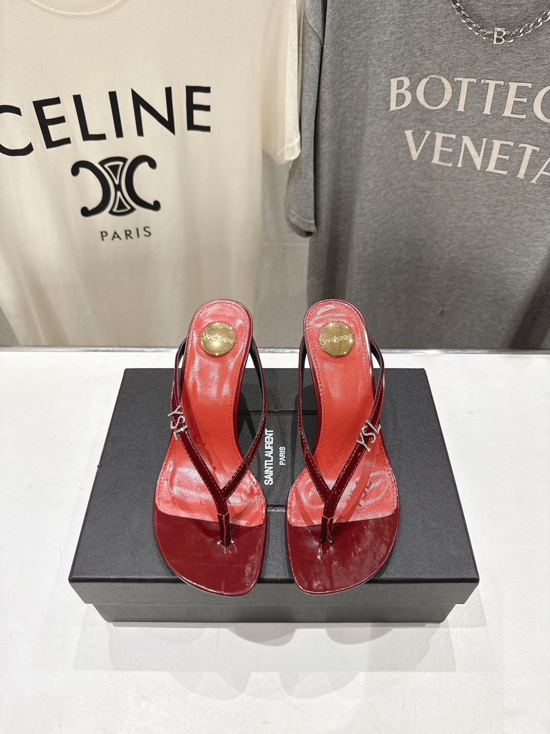 高版本出厂 SAINT LAURENT～F030 圣罗兰ysl 26ss夏季全新走秀款夹脚高跟拖鞋人字拖