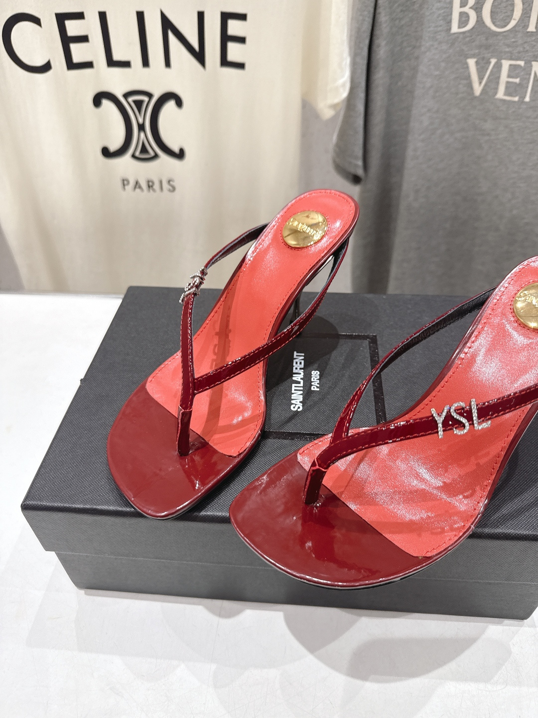 高版本出厂 SAINT LAURENT～F030 圣罗兰ysl 26ss夏季全新走秀款夹脚高跟拖鞋人字拖