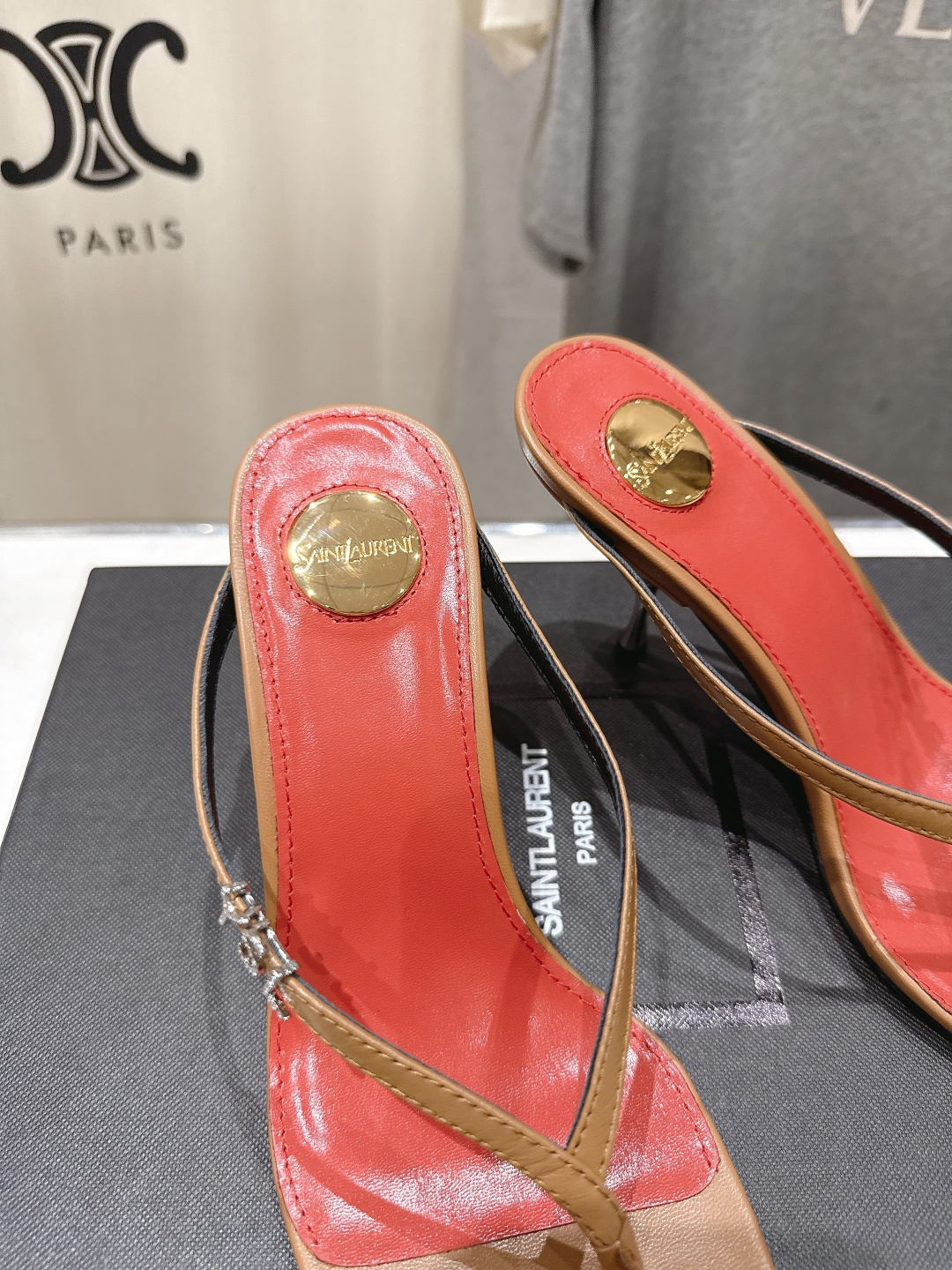 高版本出厂 SAINT LAURENT～F030 圣罗兰ysl 26ss夏季全新走秀款夹脚高跟拖鞋人字拖