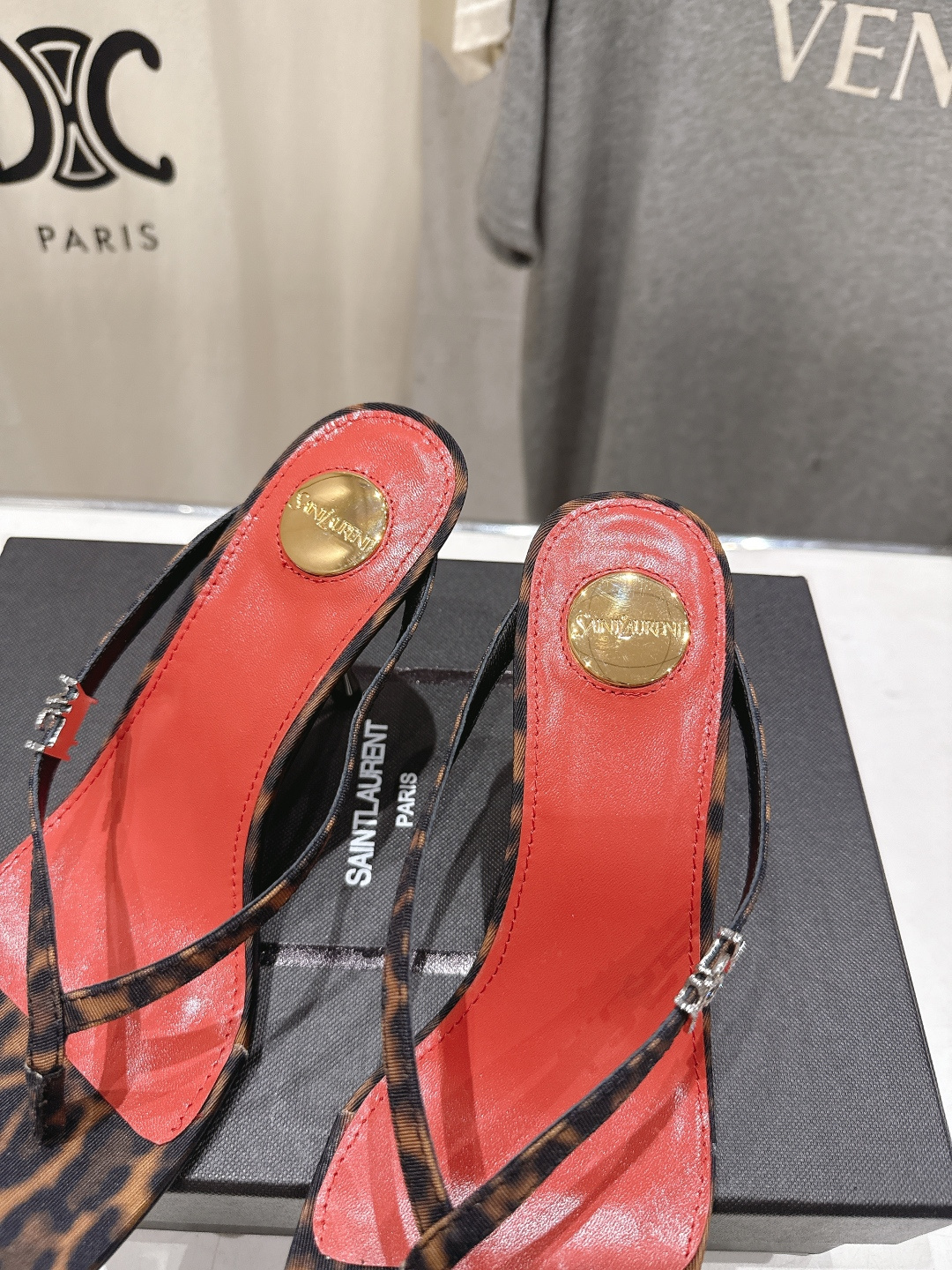 高版本出厂 SAINT LAURENT～F030 圣罗兰ysl 26ss夏季全新走秀款夹脚高跟拖鞋人字拖