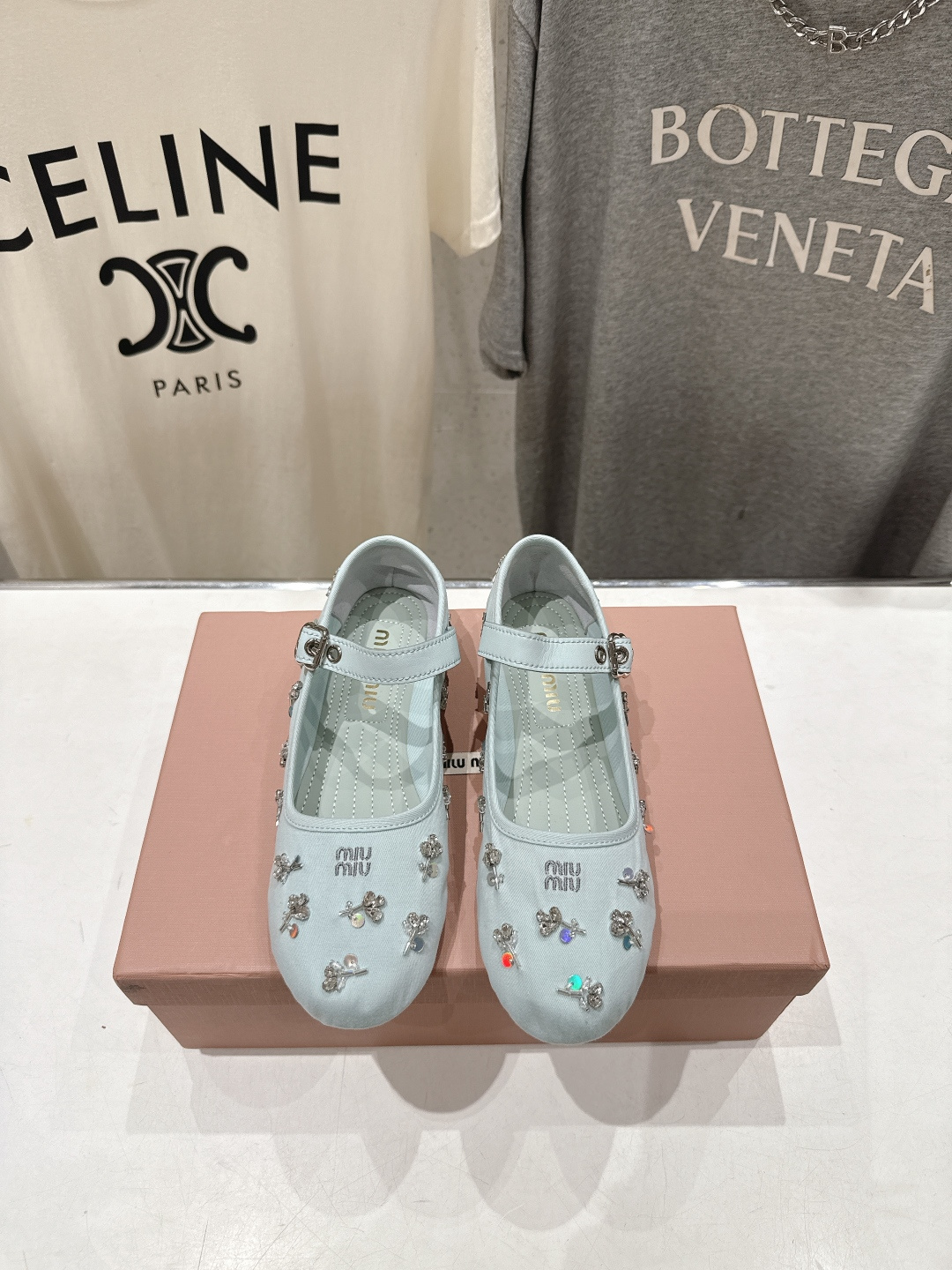 高版本出厂  MiuMiu/缪缪F033 2026ss新款法式仙女风玛丽珍平底鞋单鞋芭蕾平底鞋亮相缪缪2