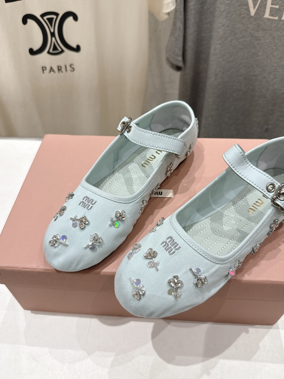 高版本出厂  MiuMiu/缪缪F033 2026ss新款法式仙女风玛丽珍平底鞋单鞋芭蕾平底鞋亮相缪缪2