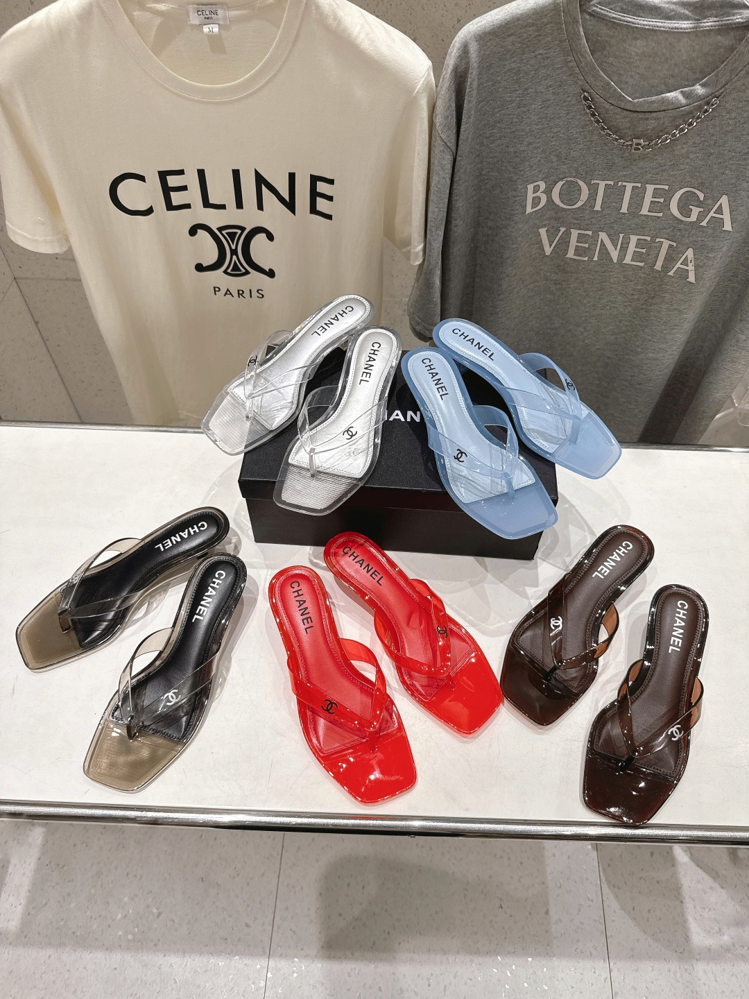 NO:890569,Collection picture~, split-toe shoes19860909集合图~,分趾鞋,Women's Shoes