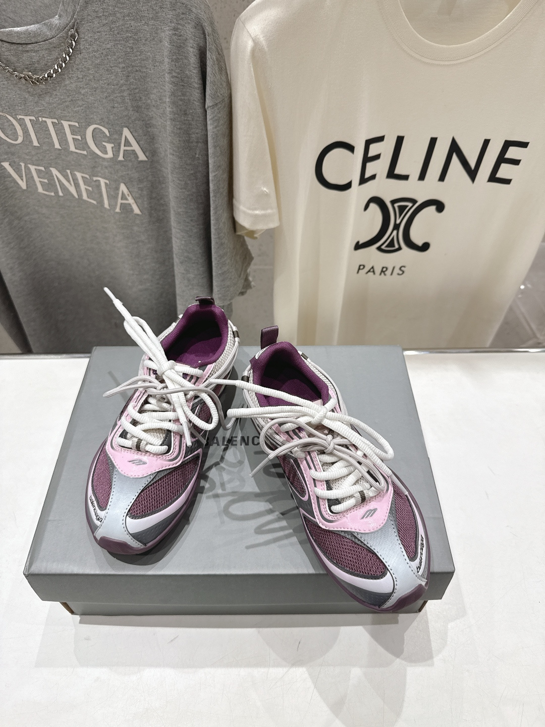 高版本出厂Balenciaga/巴黎世家 F046 26ss官方同步新款Rader系列做旧压纹标识休闲鞋