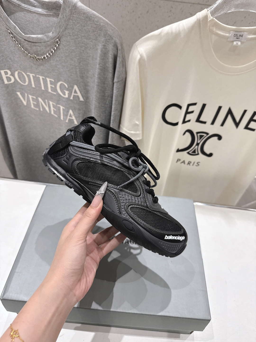 高版本出厂Balenciaga/巴黎世家 F046 26ss官方同步新款Rader系列做旧压纹标识休闲鞋