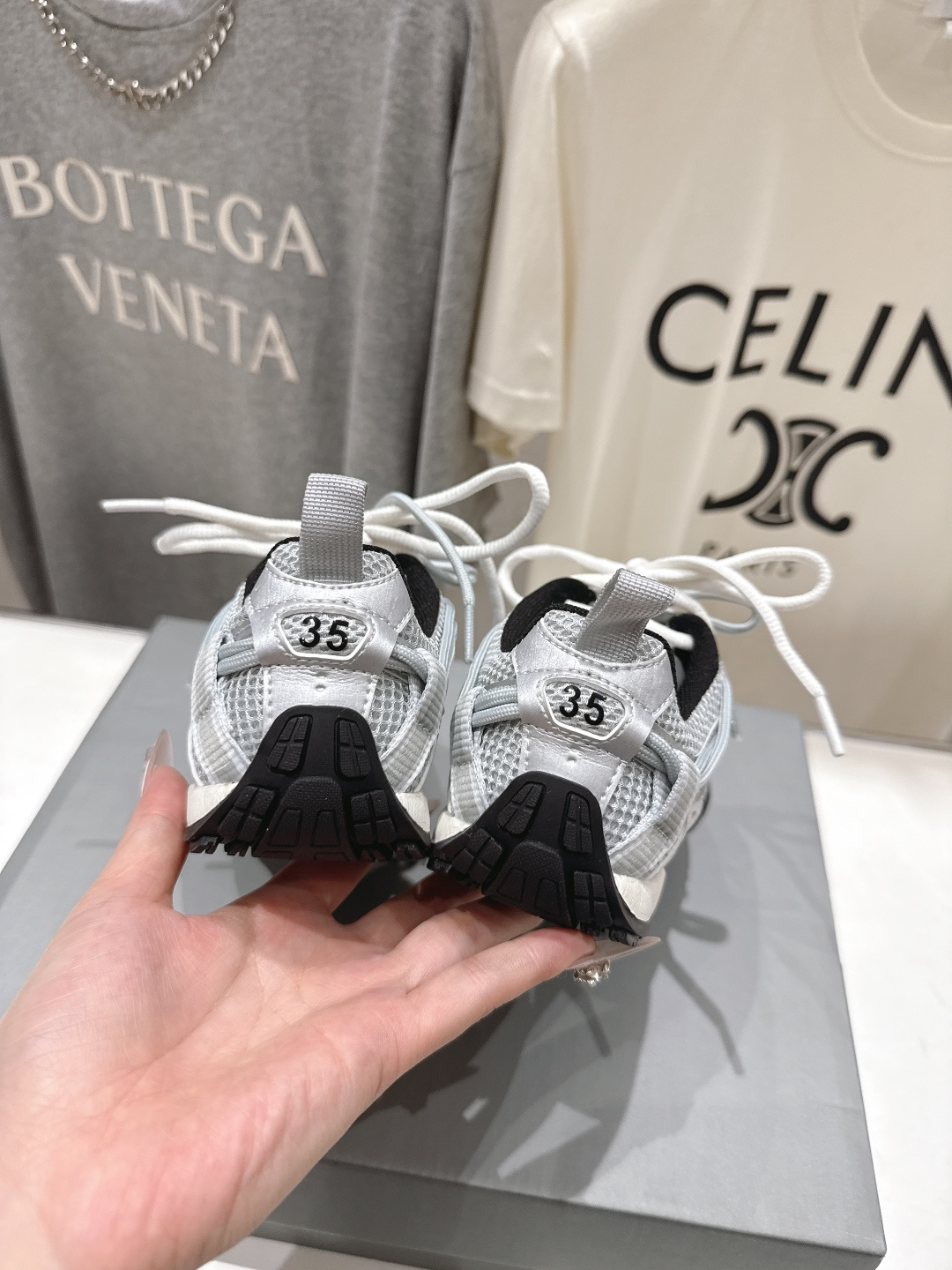 高版本出厂Balenciaga/巴黎世家 F046 26ss官方同步新款Rader系列做旧压纹标识休闲鞋