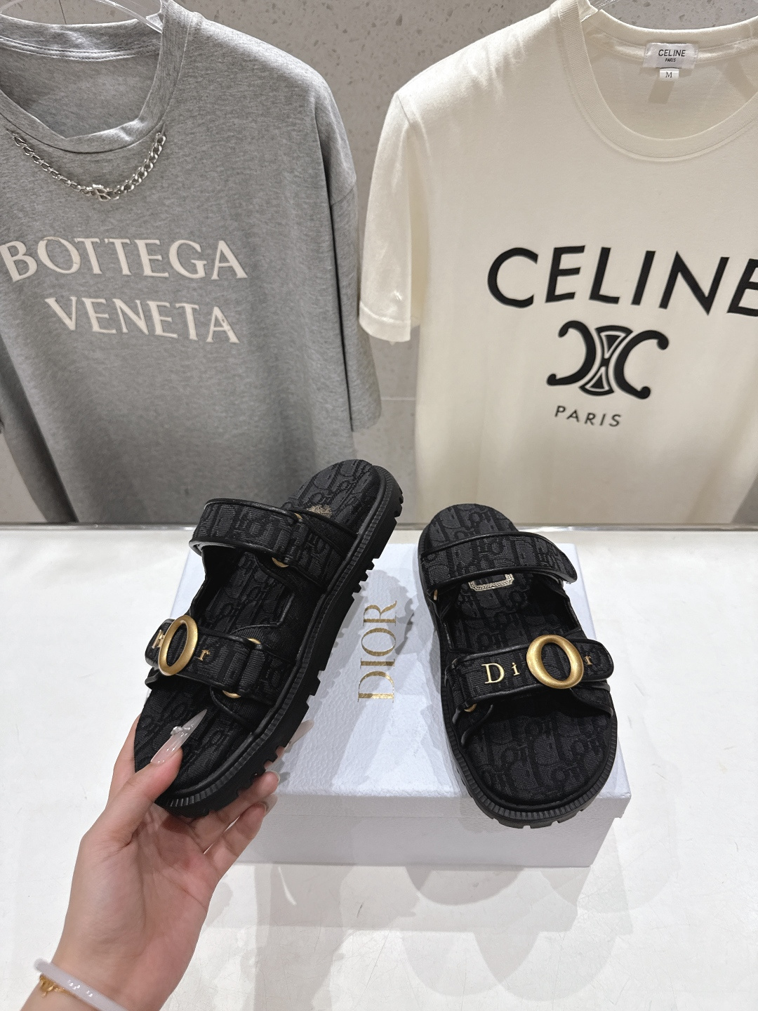 高版本出厂 【高品质】Dior*迪奥F019 D家2026ss春夏新款魔术贴厚底沙滩凉鞋～经典版型 搭配