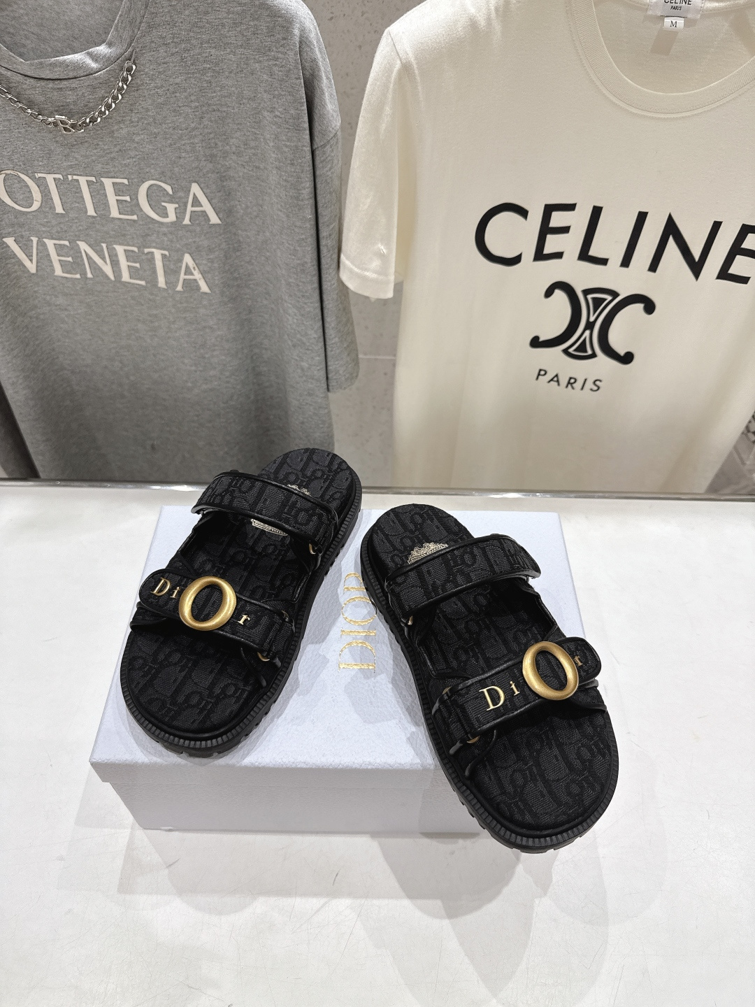 高版本出厂 【高品质】Dior*迪奥F019 D家2026ss春夏新款魔术贴厚底沙滩凉鞋～经典版型 搭配