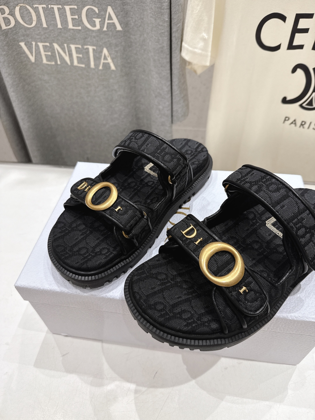 高版本出厂 【高品质】Dior*迪奥F019 D家2026ss春夏新款魔术贴厚底沙滩凉鞋～经典版型 搭配