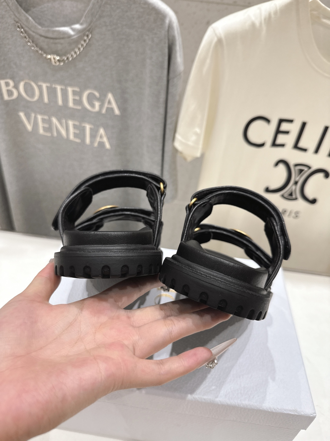 高版本出厂 【高品质】Dior*迪奥F019 D家2026ss春夏新款魔术贴厚底沙滩凉鞋～经典版型 搭配