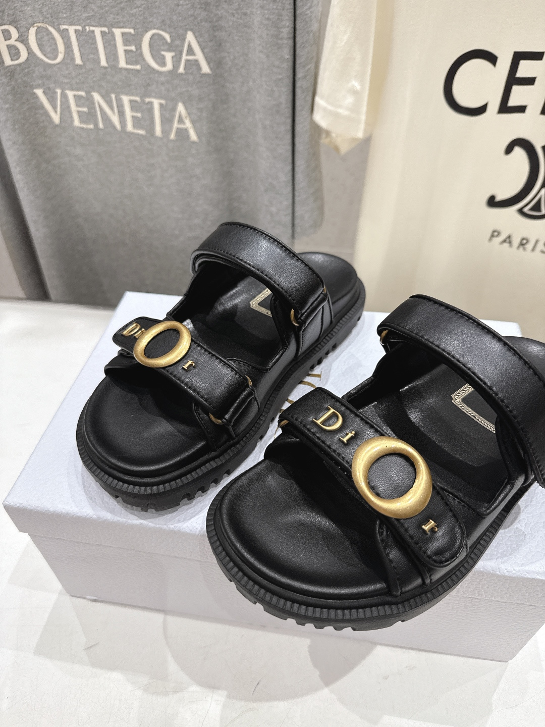 高版本出厂 【高品质】Dior*迪奥F019 D家2026ss春夏新款魔术贴厚底沙滩凉鞋～经典版型 搭配