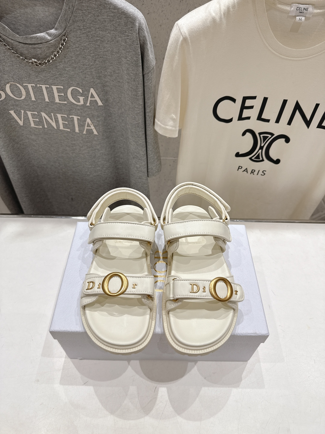 高版本出厂 【高品质】Dior*迪奥F019 D家2026ss春夏新款魔术贴厚底沙滩凉鞋～经典版型 搭配