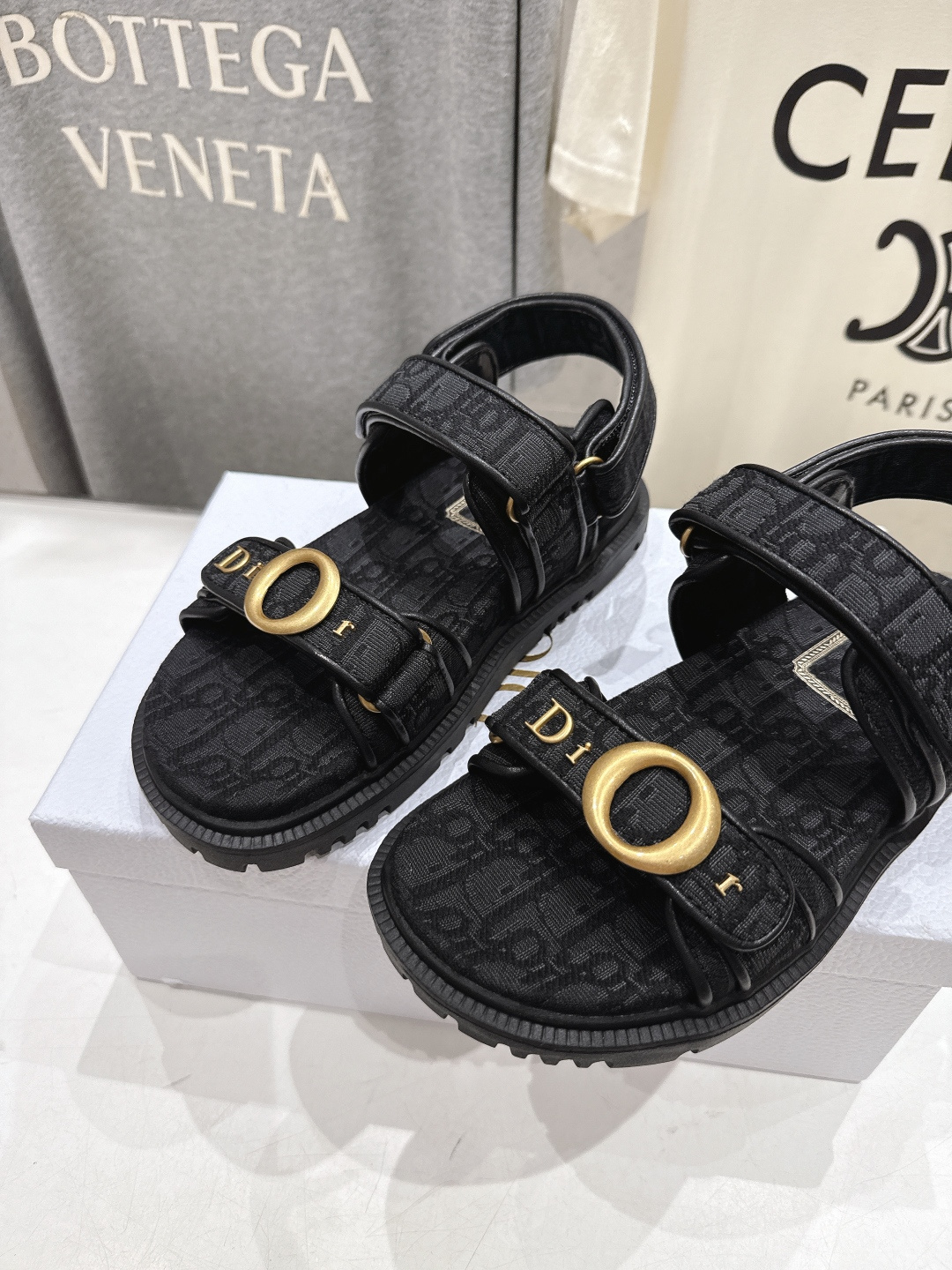 高版本出厂 【高品质】Dior*迪奥F019 D家2026ss春夏新款魔术贴厚底沙滩凉鞋～经典版型 搭配