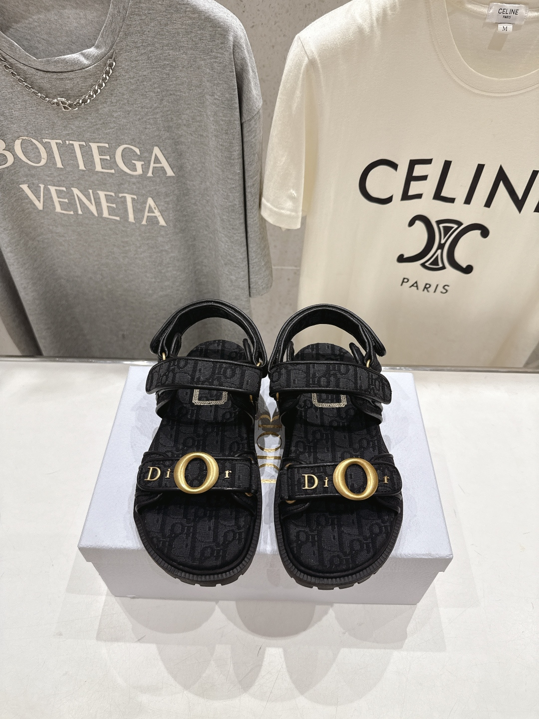 高版本出厂 【高品质】Dior*迪奥F019 D家2026ss春夏新款魔术贴厚底沙滩凉鞋～经典版型 搭配