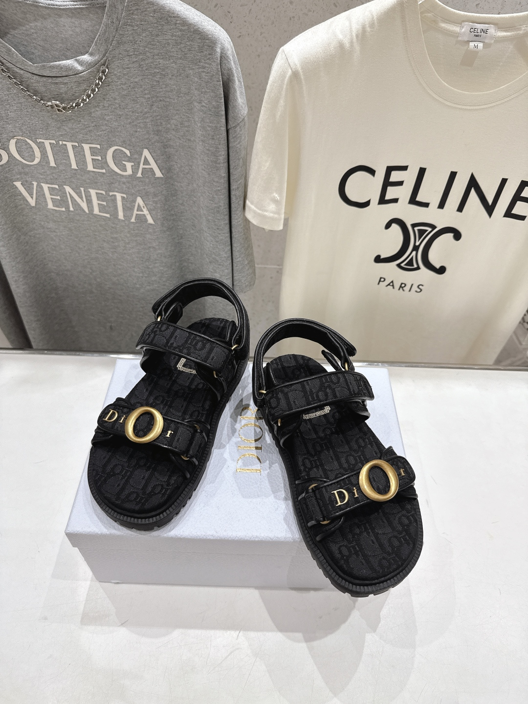 高版本出厂 【高品质】Dior*迪奥F019 D家2026ss春夏新款魔术贴厚底沙滩凉鞋～经典版型 搭配