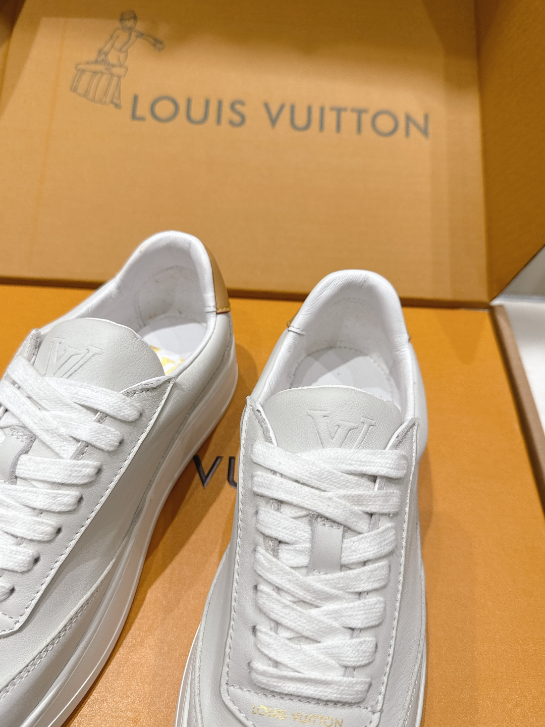 高版本出厂 情侣款  LOUIS VUITTON～LV路易威登F048 L家驴牌最新款走秀情侣款系列厚底
