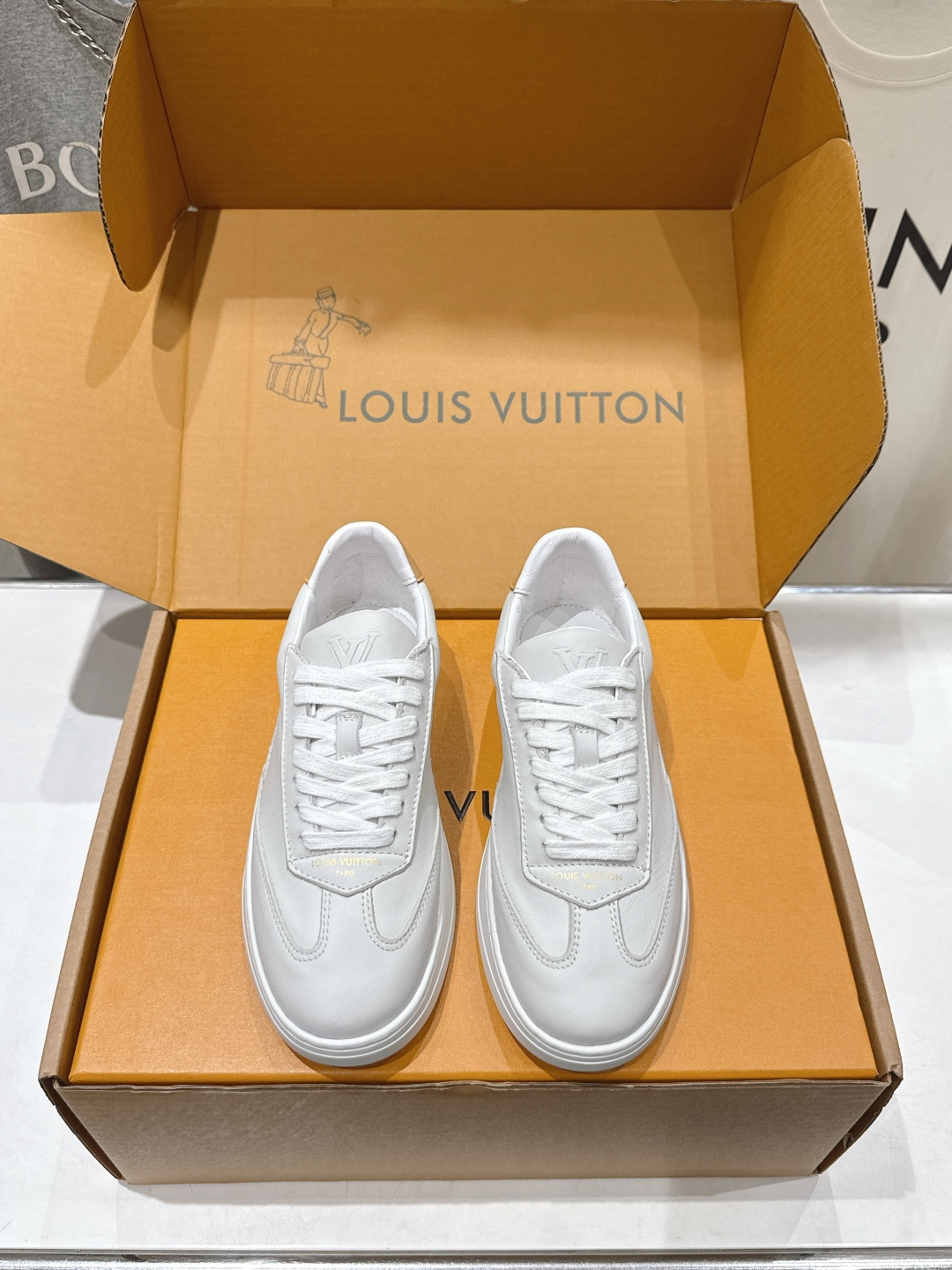 高版本出厂 情侣款  LOUIS VUITTON～LV路易威登F048 L家驴牌最新款走秀情侣款系列厚底