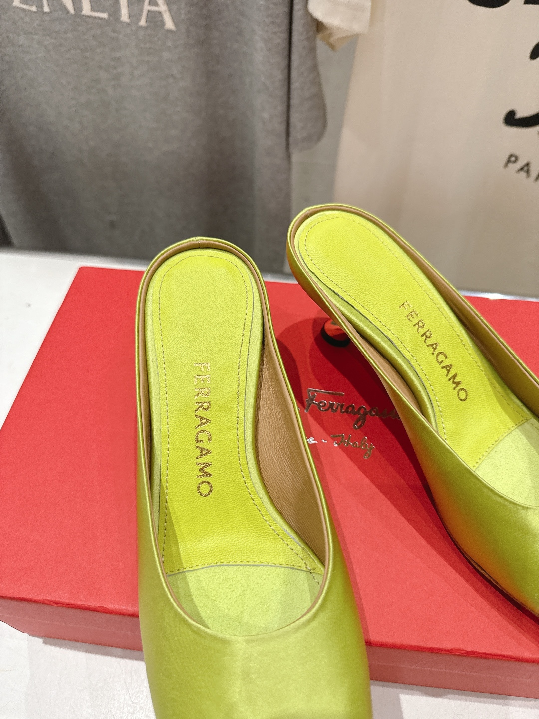 高版本出厂  FERRAGAMO/菲拉格慕F065  26ss夏季新款高跟半包拖鞋菲拉格慕今期高频曝光的