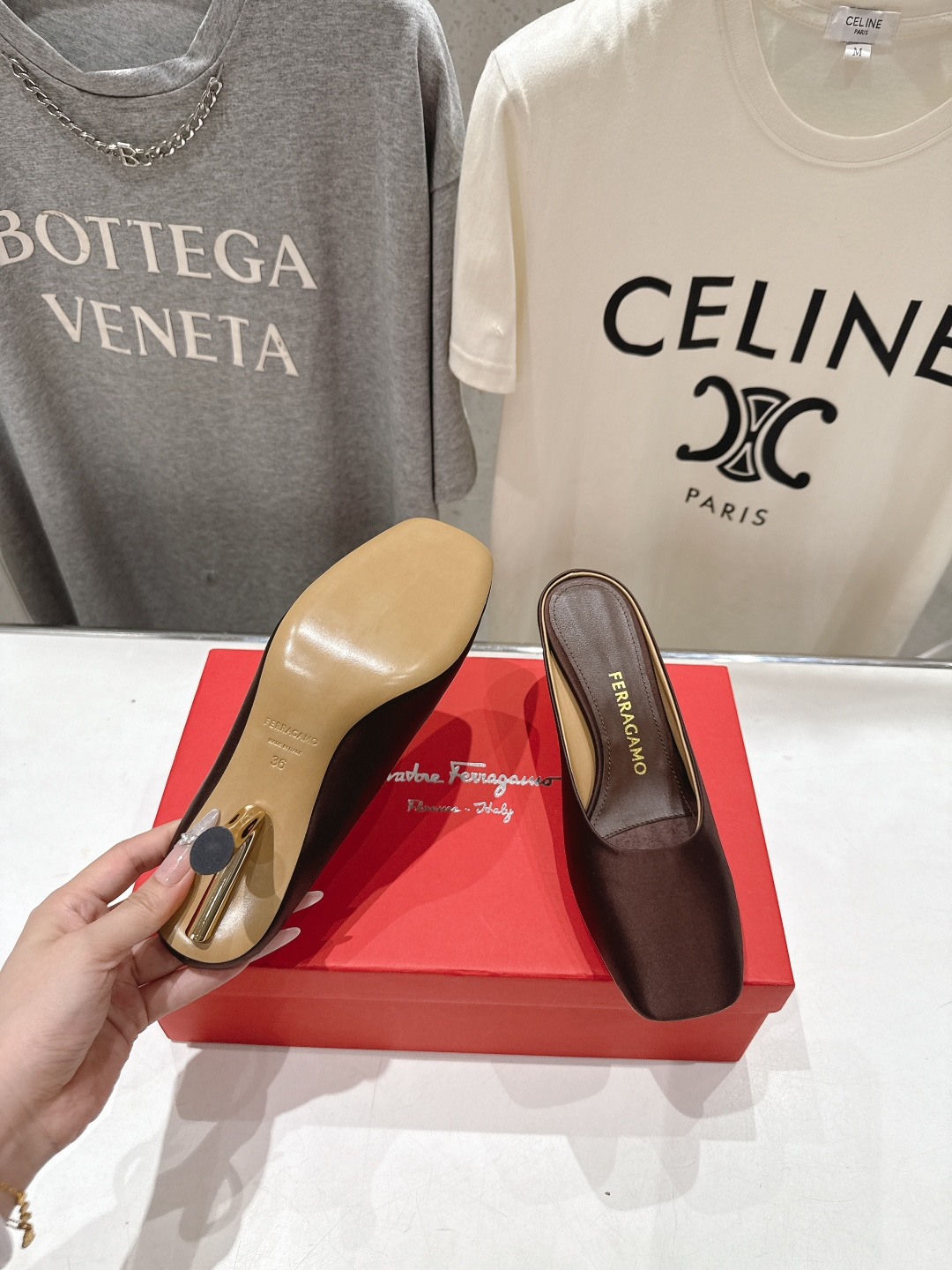 高版本出厂  FERRAGAMO/菲拉格慕F065  26ss夏季新款高跟半包拖鞋菲拉格慕今期高频曝光的