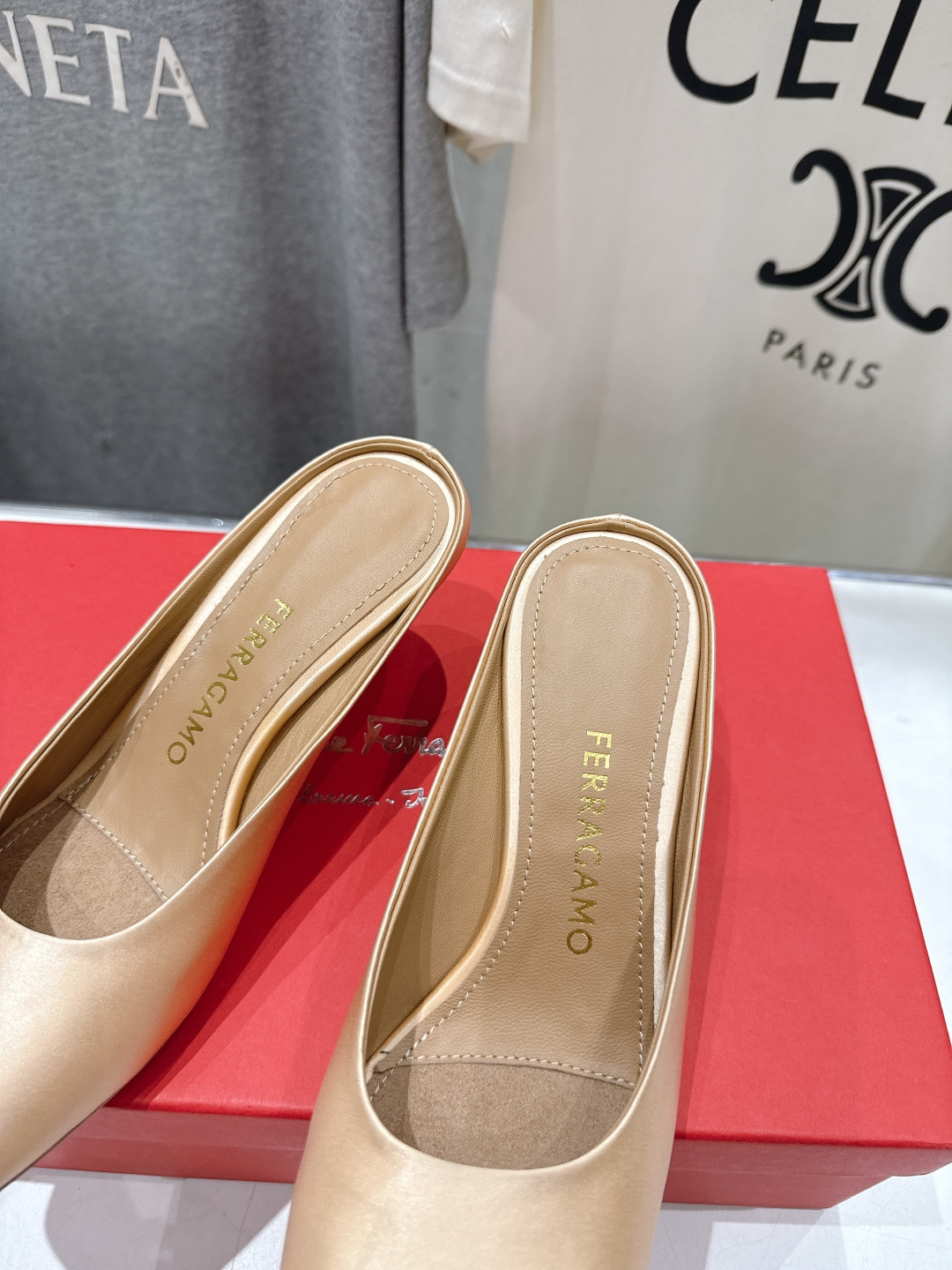 高版本出厂  FERRAGAMO/菲拉格慕F065  26ss夏季新款高跟半包拖鞋菲拉格慕今期高频曝光的