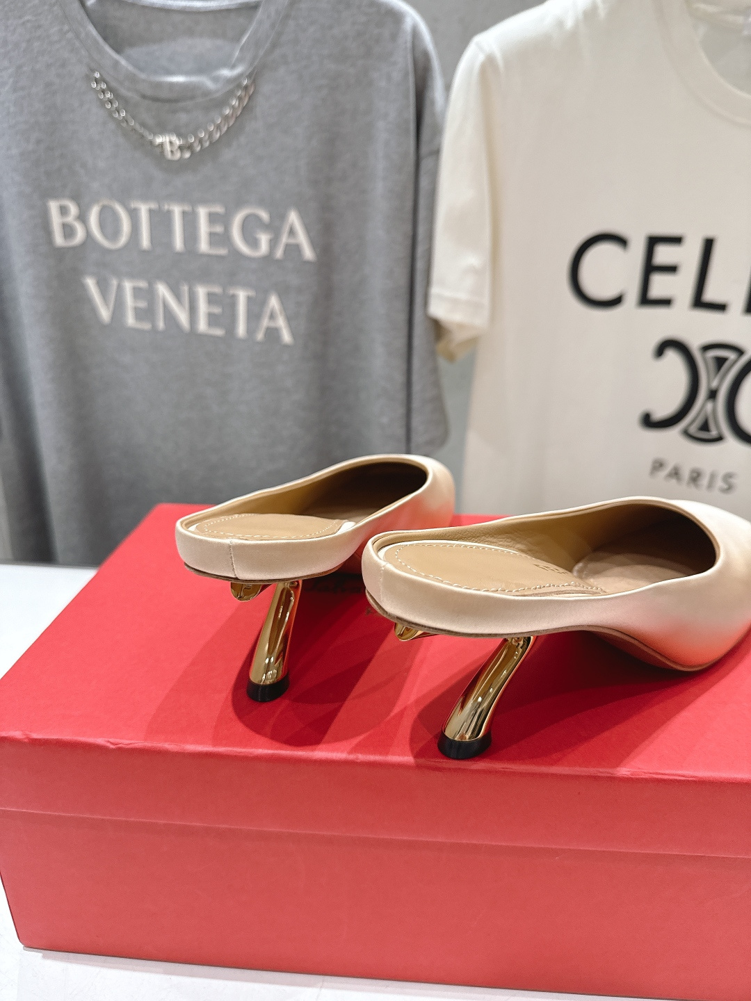 高版本出厂  FERRAGAMO/菲拉格慕F065  26ss夏季新款高跟半包拖鞋菲拉格慕今期高频曝光的