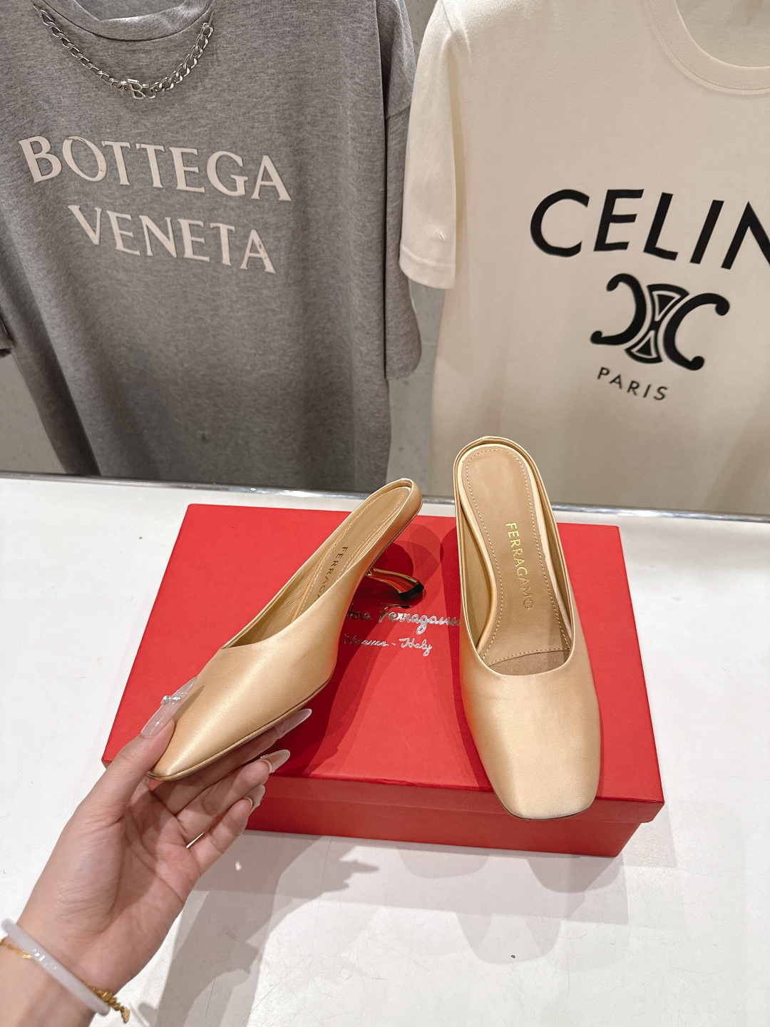 高版本出厂  FERRAGAMO/菲拉格慕F065  26ss夏季新款高跟半包拖鞋菲拉格慕今期高频曝光的