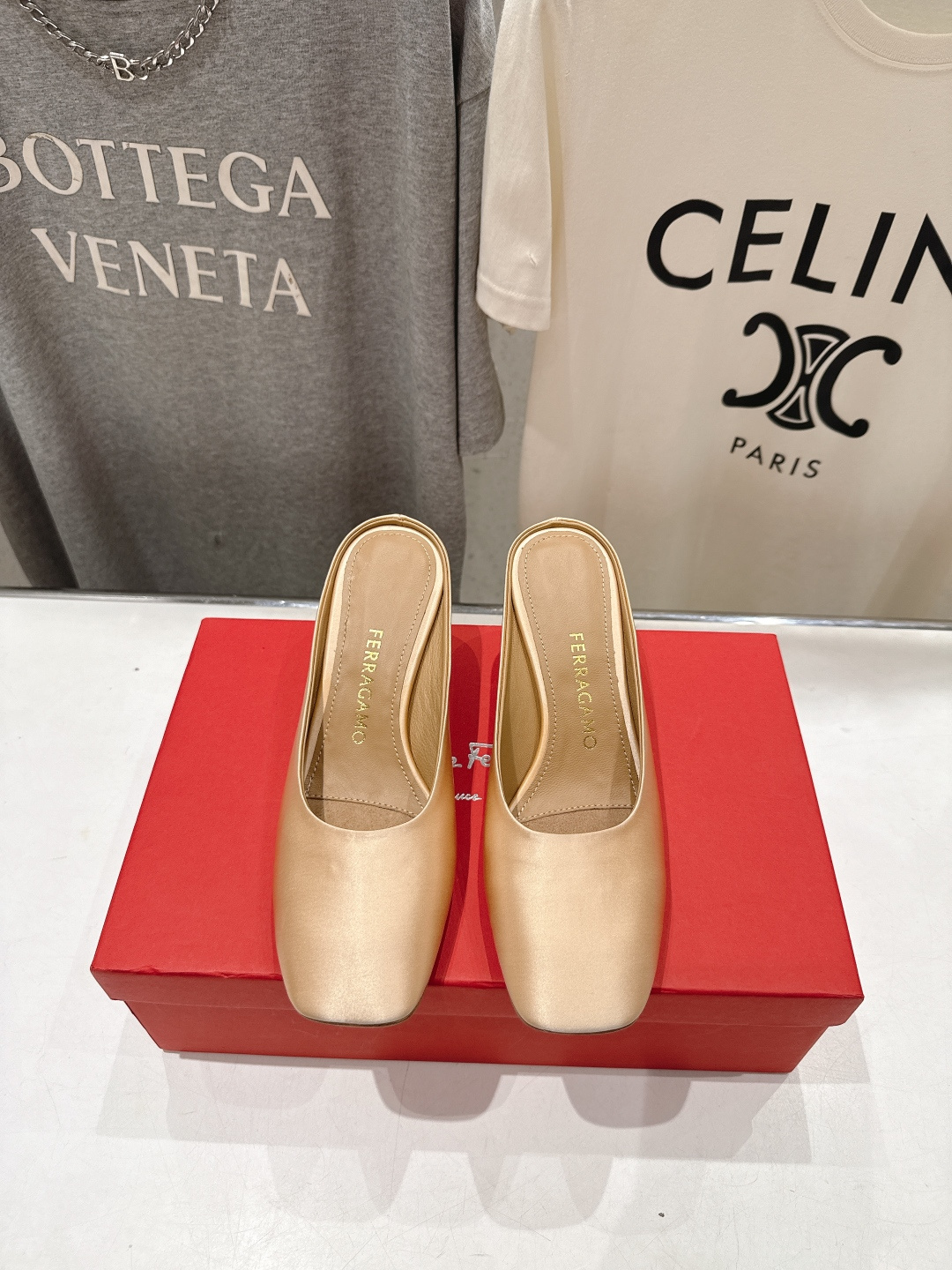 高版本出厂  FERRAGAMO/菲拉格慕F065  26ss夏季新款高跟半包拖鞋菲拉格慕今期高频曝光的