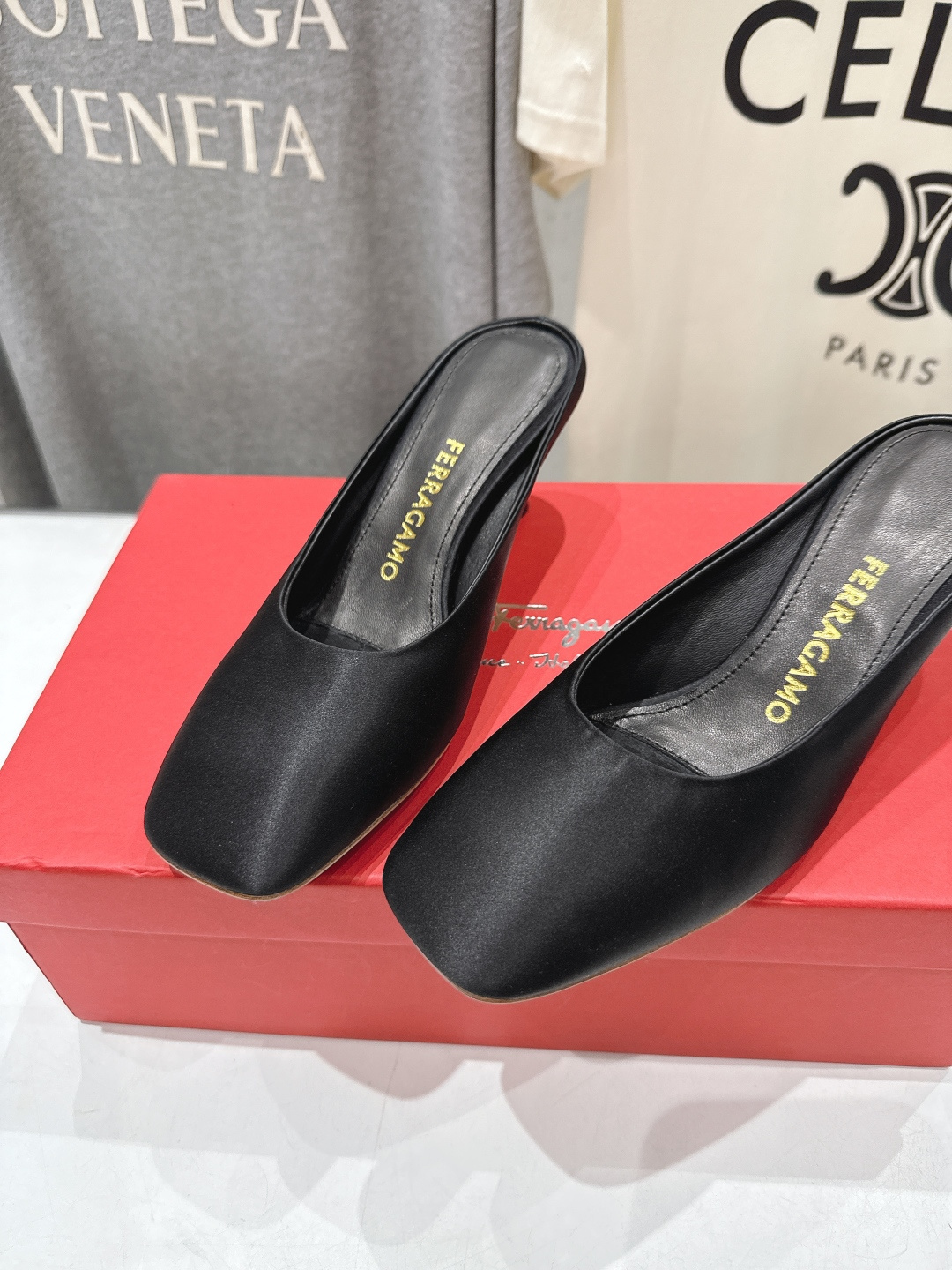 高版本出厂  FERRAGAMO/菲拉格慕F065  26ss夏季新款高跟半包拖鞋菲拉格慕今期高频曝光的