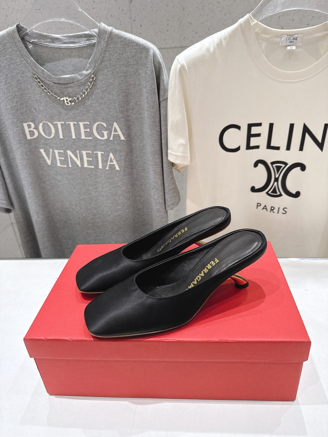 高版本出厂  FERRAGAMO/菲拉格慕F065  26ss夏季新款高跟半包拖鞋菲拉格慕今期高频曝光的