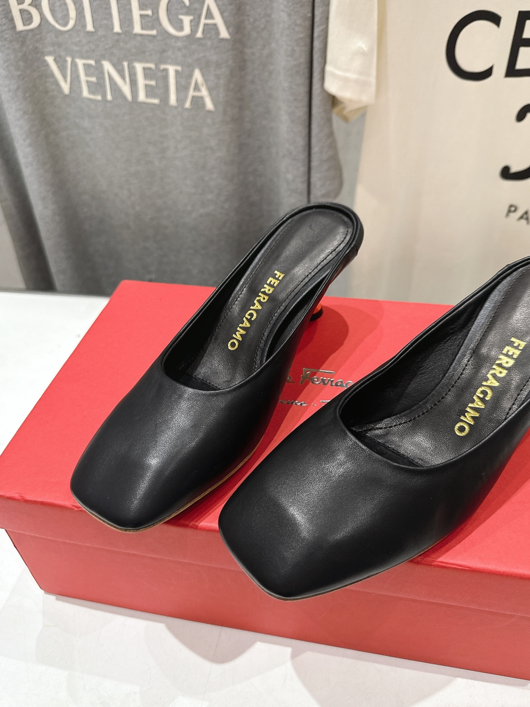 高版本出厂  FERRAGAMO/菲拉格慕F065  26ss夏季新款高跟半包拖鞋菲拉格慕今期高频曝光的
