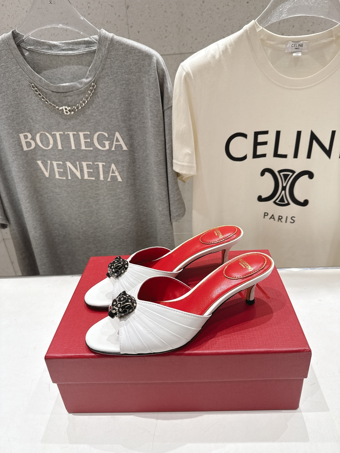 高版本出厂  ～New～顶级制作·Valentino*·华伦天奴〰️2026ss官方同步夏季走秀新款高跟