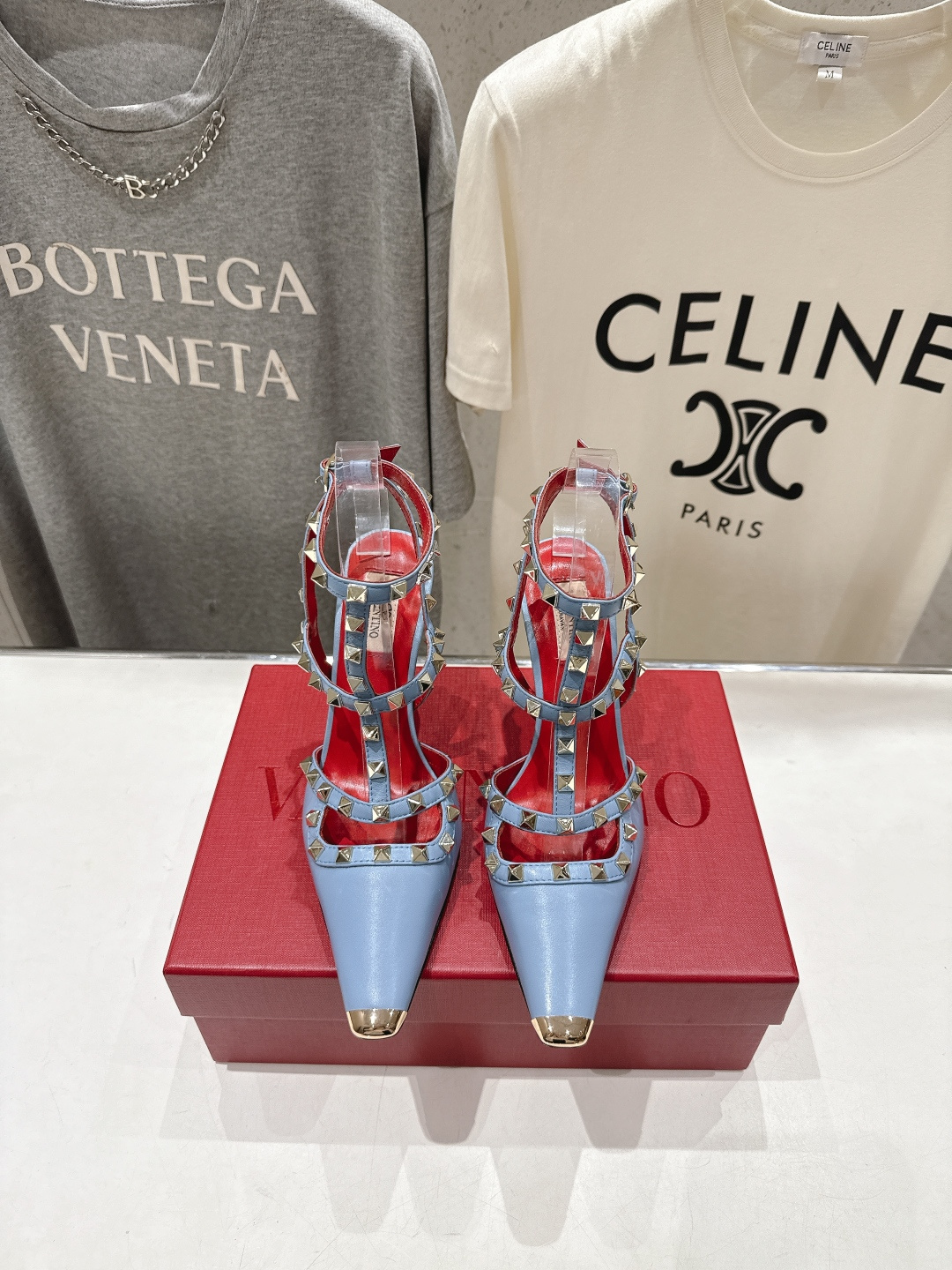 高版本出厂  ～New～顶级制作·Valentino*·华伦天奴〰️2026ss官方同步夏季走秀新款高跟