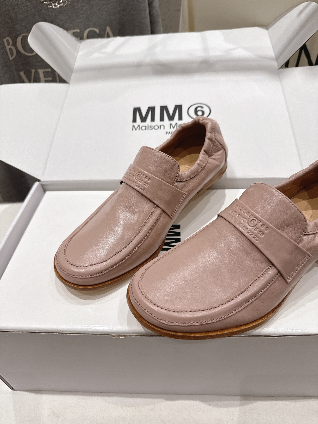 顶级出厂    MM6【Maison Magical】马吉拉F055  2026ss春夏新品最近超级火的