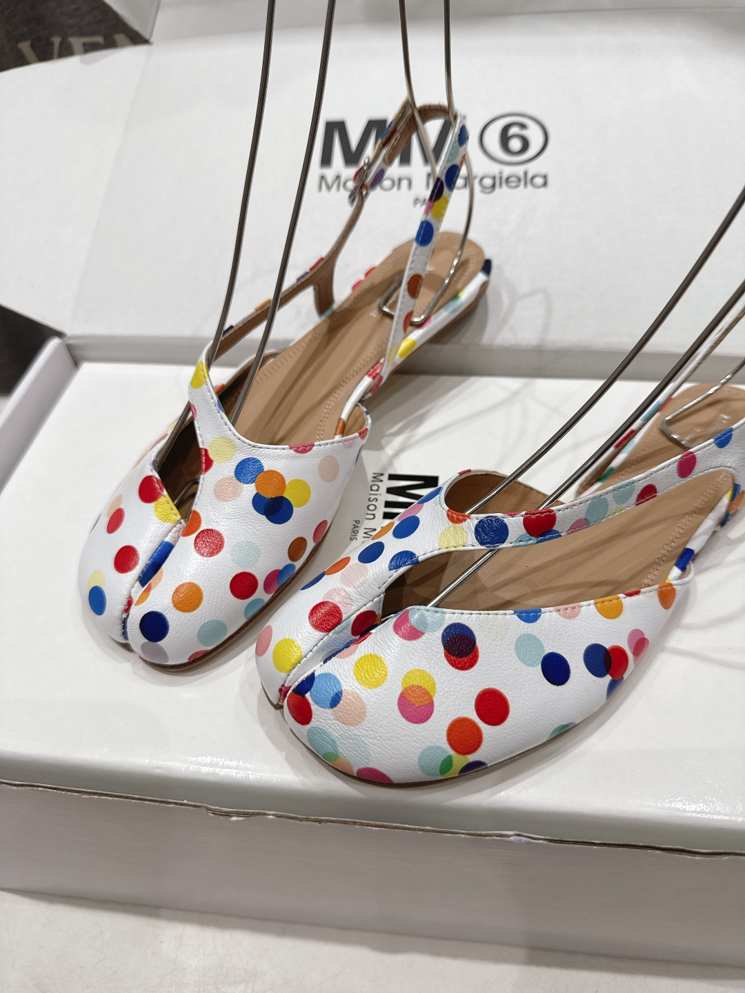 高版本出厂 【Maison Margiela】MM6马吉拉2026ss新品夏季平底分趾鞋凉鞋～夏季百搭款