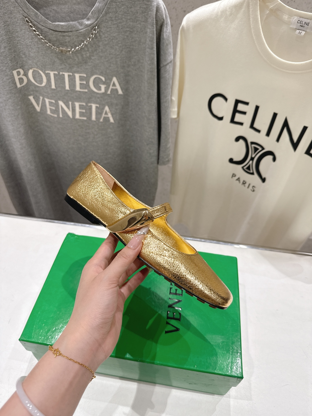 高版本出厂Bottega Veneta/BV F065 2026ss新款玛丽珍平底鞋乐福鞋 高定的配色 