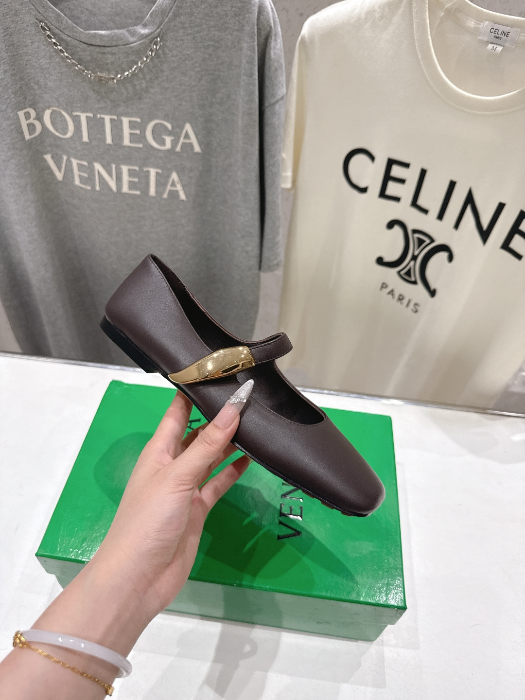 高版本出厂Bottega Veneta/BV F065 2026ss新款玛丽珍平底鞋乐福鞋 高定的配色 