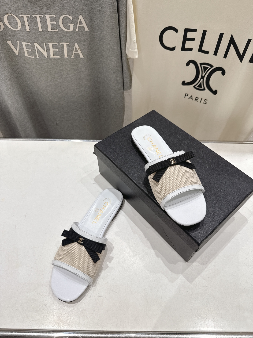高版本出厂  CHANEL*香奈儿F016 小香2026/𝐒𝐒 𝐧𝐞𝐰夏季新品度假平底拖鞋这一季的拖鞋简