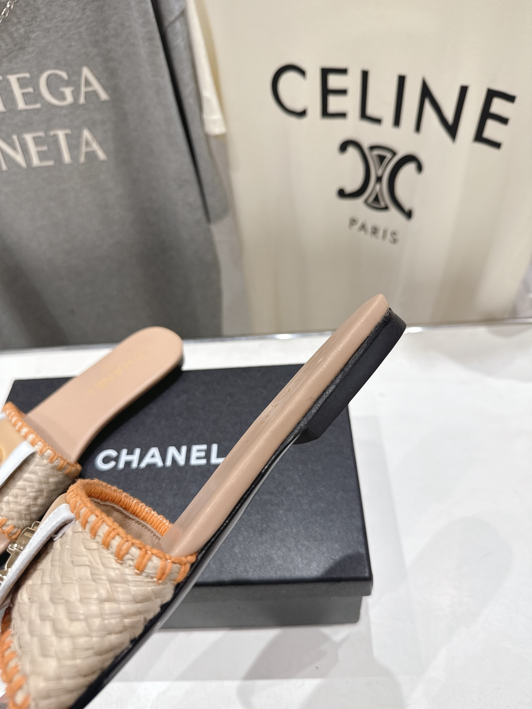 高版本出厂  CHANEL*香奈儿F016 小香2026/𝐒𝐒 𝐧𝐞𝐰夏季新品编织平底拖鞋这一季的拖鞋简