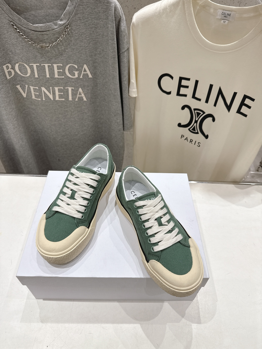 高版本出厂 厚底 Celine* 赛琳 2026ss春夏走秀新款小白鞋帆布鞋，明星同款思琳明星同款休闲透