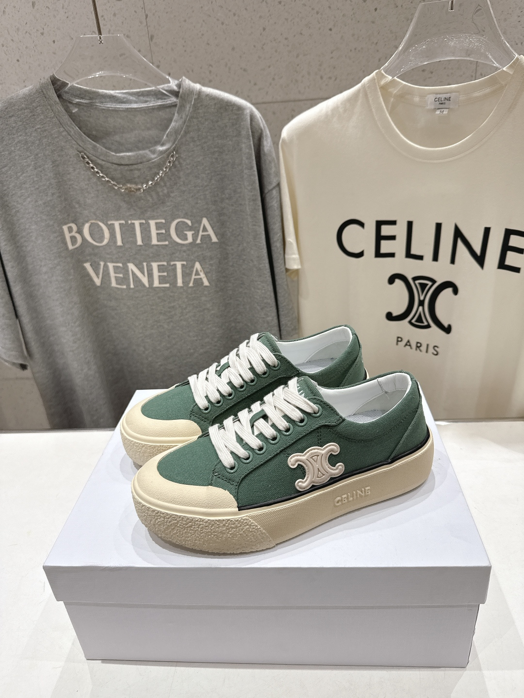 高版本出厂 厚底 Celine* 赛琳 2026ss春夏走秀新款小白鞋帆布鞋，明星同款思琳明星同款休闲透