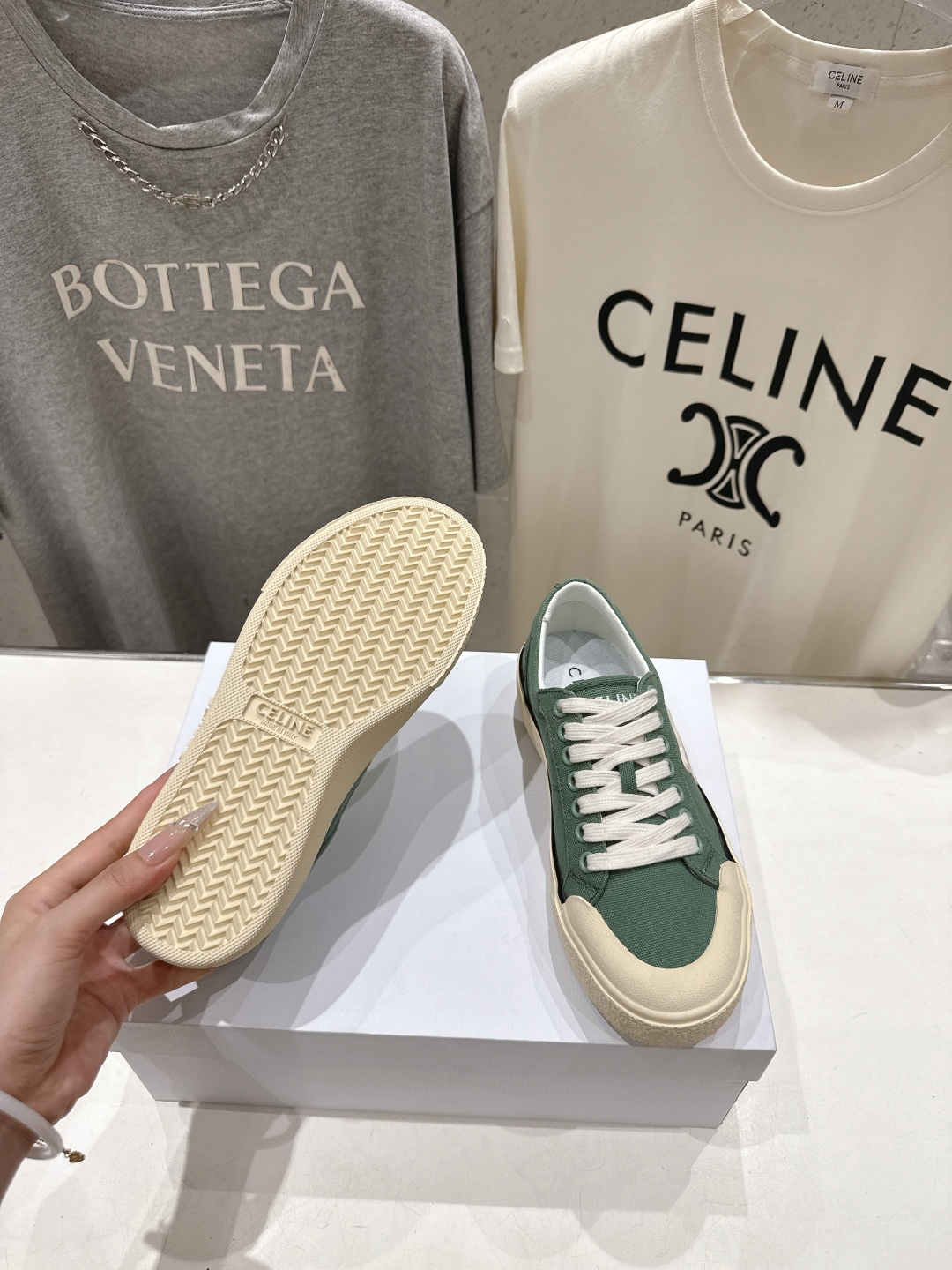 高版本出厂 厚底 Celine* 赛琳 2026ss春夏走秀新款小白鞋帆布鞋，明星同款思琳明星同款休闲透