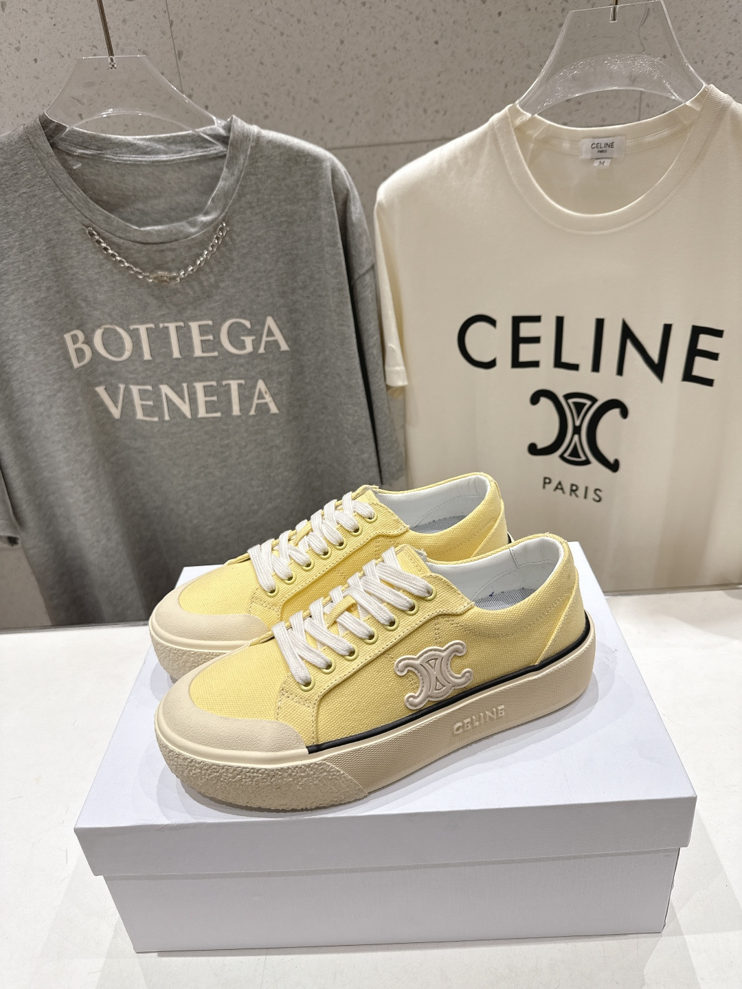 高版本出厂 厚底 Celine* 赛琳 2026ss春夏走秀新款小白鞋帆布鞋，明星同款思琳明星同款休闲透