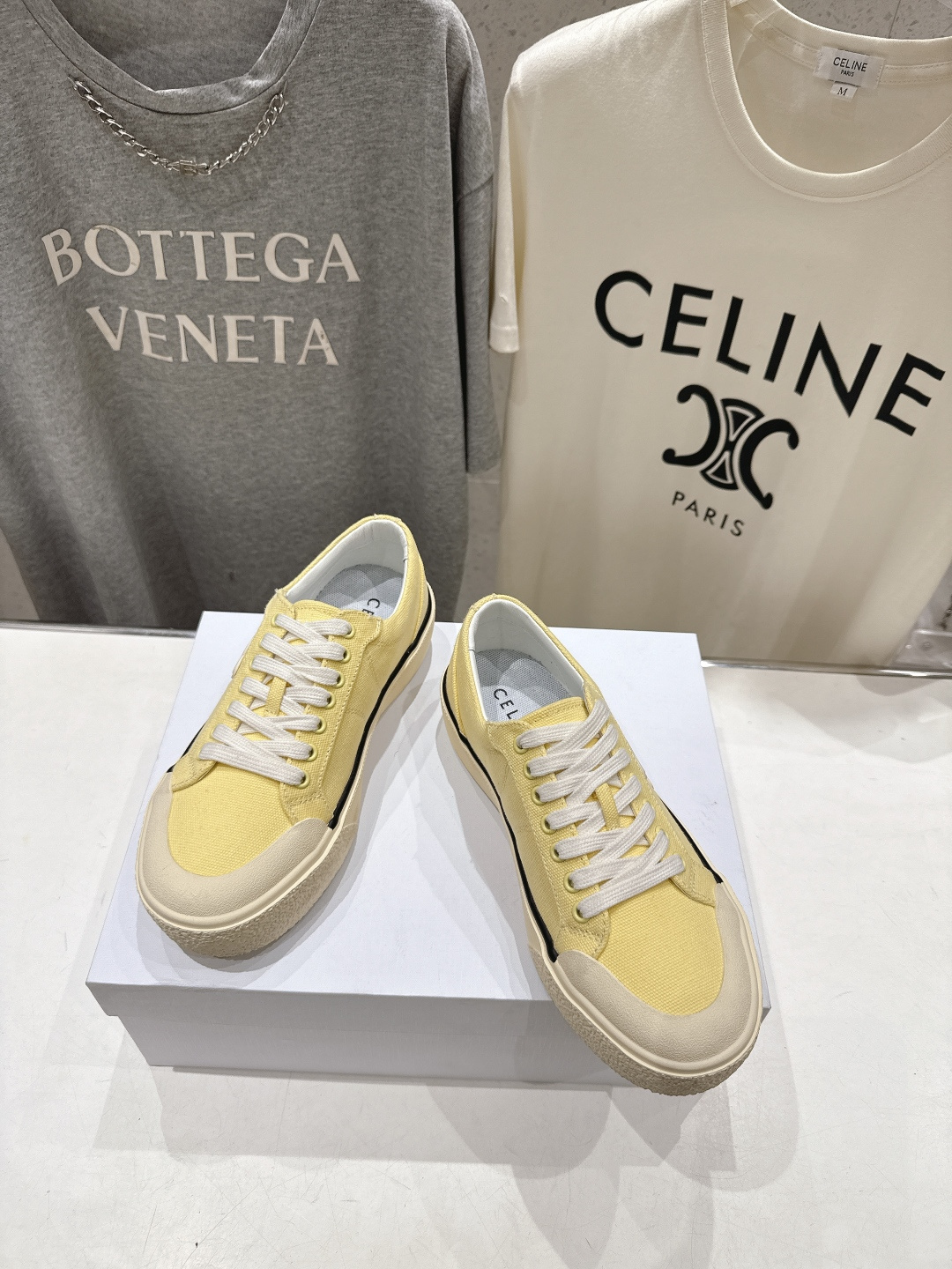 高版本出厂 厚底 Celine* 赛琳 2026ss春夏走秀新款小白鞋帆布鞋，明星同款思琳明星同款休闲透