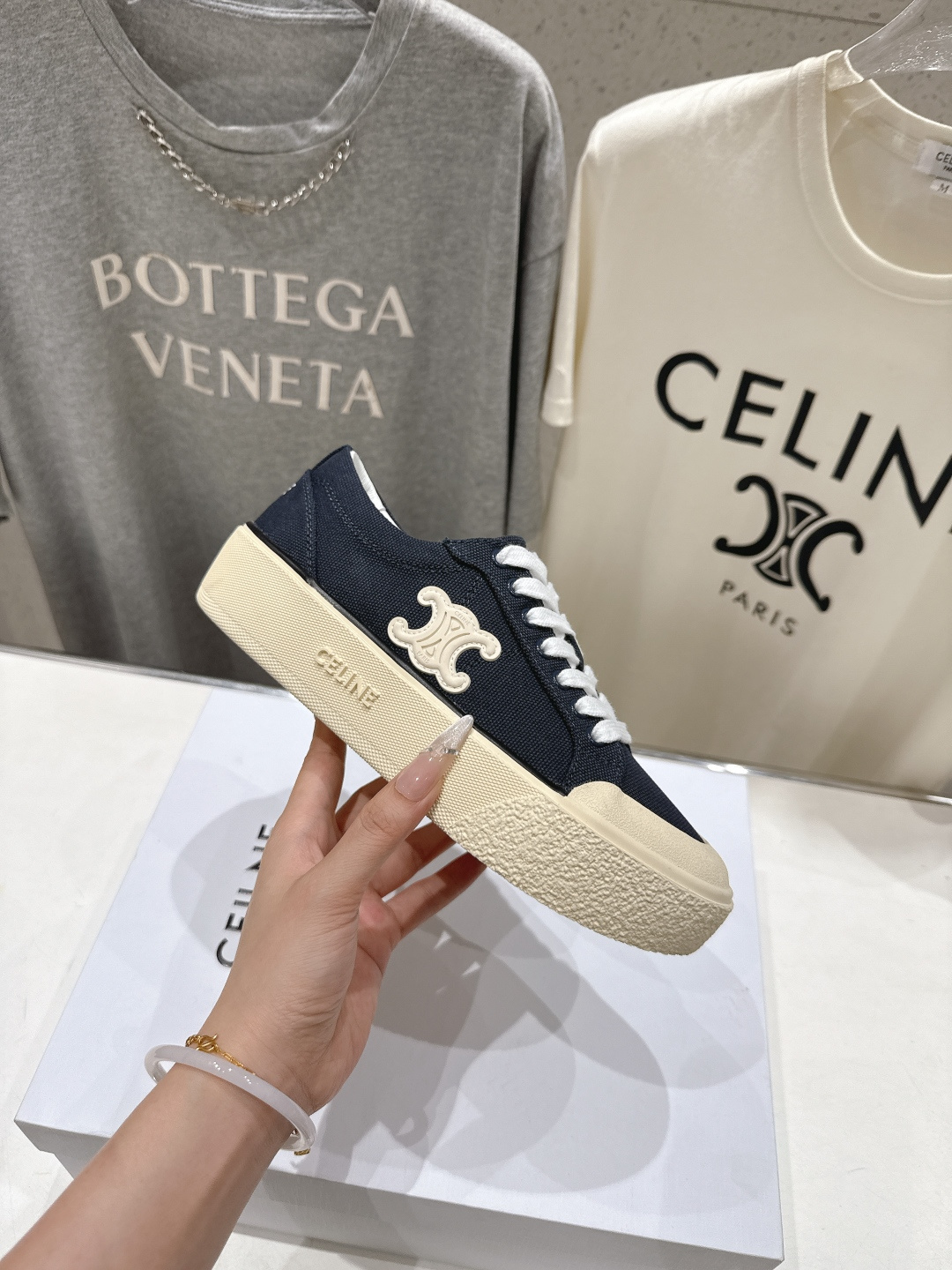 高版本出厂 厚底 Celine* 赛琳 2026ss春夏走秀新款小白鞋帆布鞋，明星同款思琳明星同款休闲透