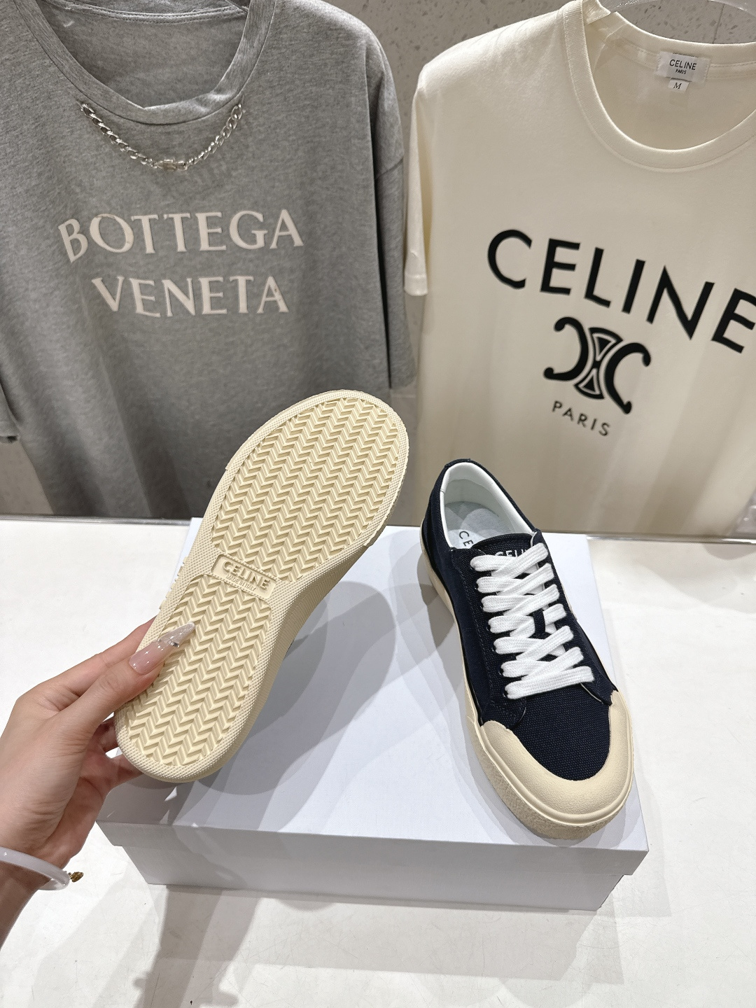 高版本出厂 厚底 Celine* 赛琳 2026ss春夏走秀新款小白鞋帆布鞋，明星同款思琳明星同款休闲透